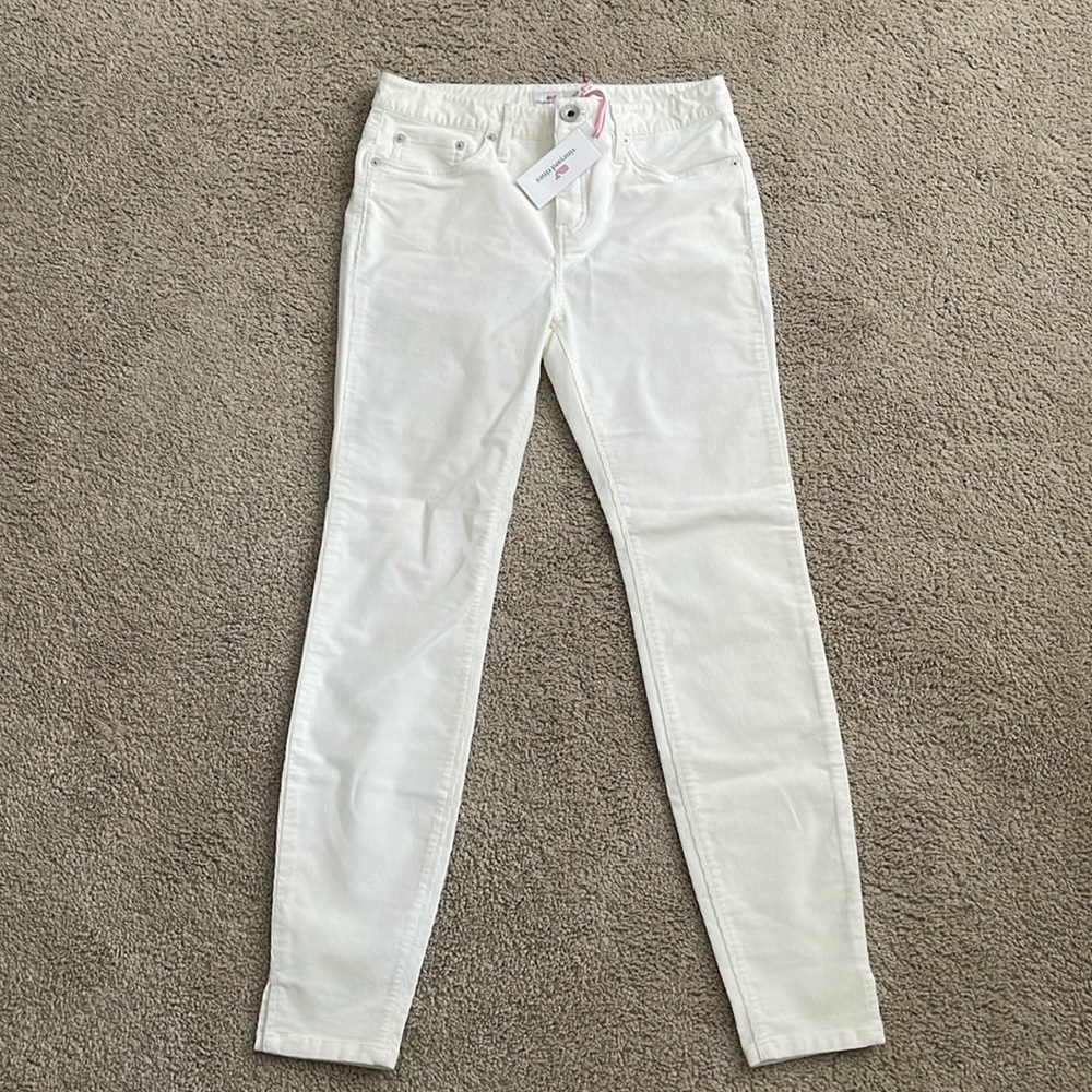 Ladies Vinyard Vines Corduroy